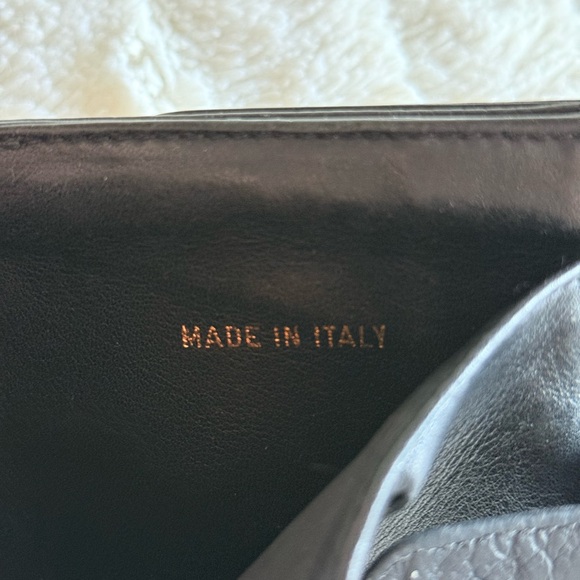 Vintage Chanel Black Leather Compact Wallet - Picture 6 of 8